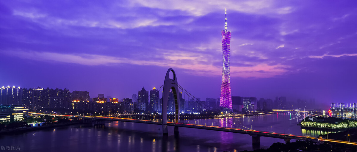 江南行作者张德富