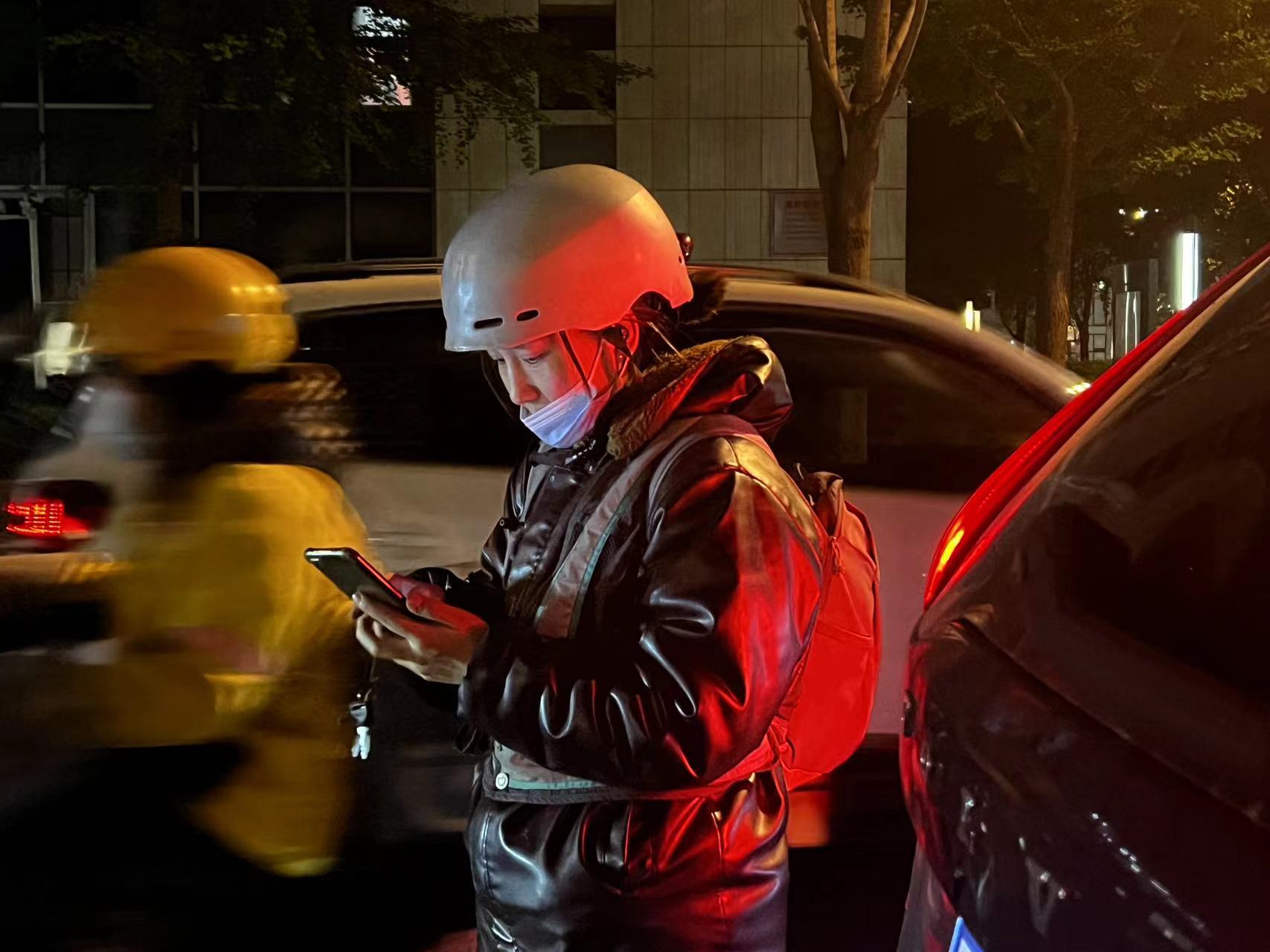 夜晚开车代驾,开车夜晚代驾