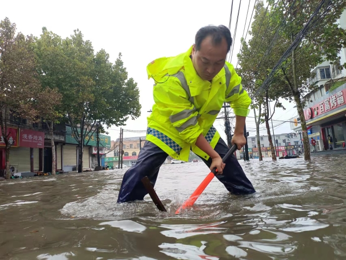 常务副市长作政府工作报告,市政府市长工作报告