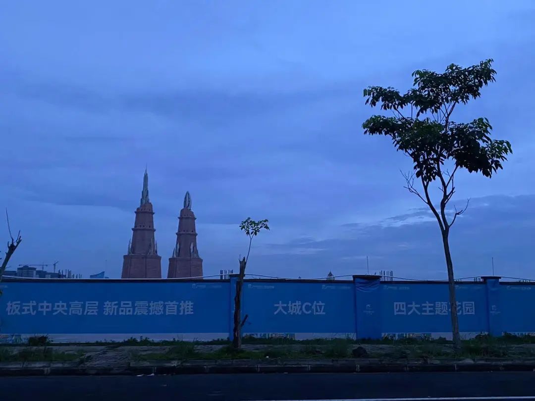 晚上探险吓了一跳,探房海口宝龙城