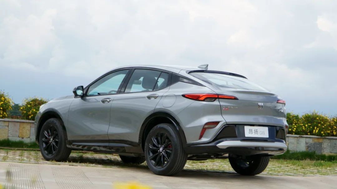 7万级最热门的两款suv该怎么选,10万块能买中型suv不妨看看这几款