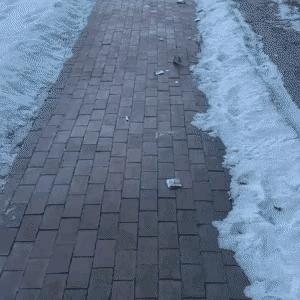 怎么安慰平胸的女孩,女朋友是个平胸怎么办