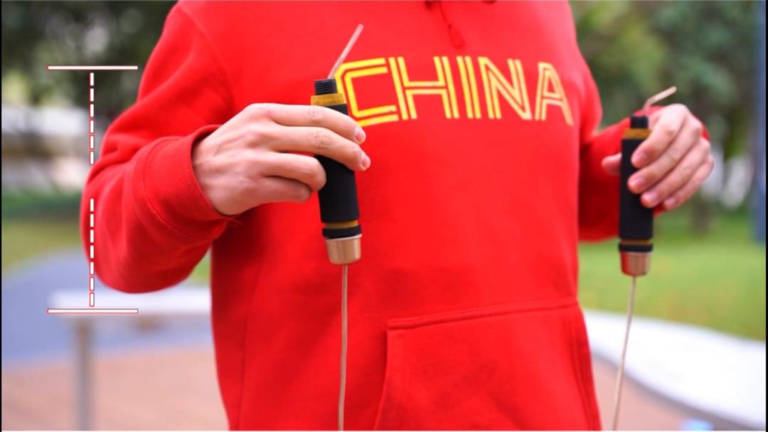 跳绳老卡是怎么回事,跳绳卡绳了怎么快速调整