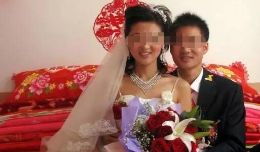 男子在外挣钱妻子要跟他离婚,广东男子和妻子提离婚