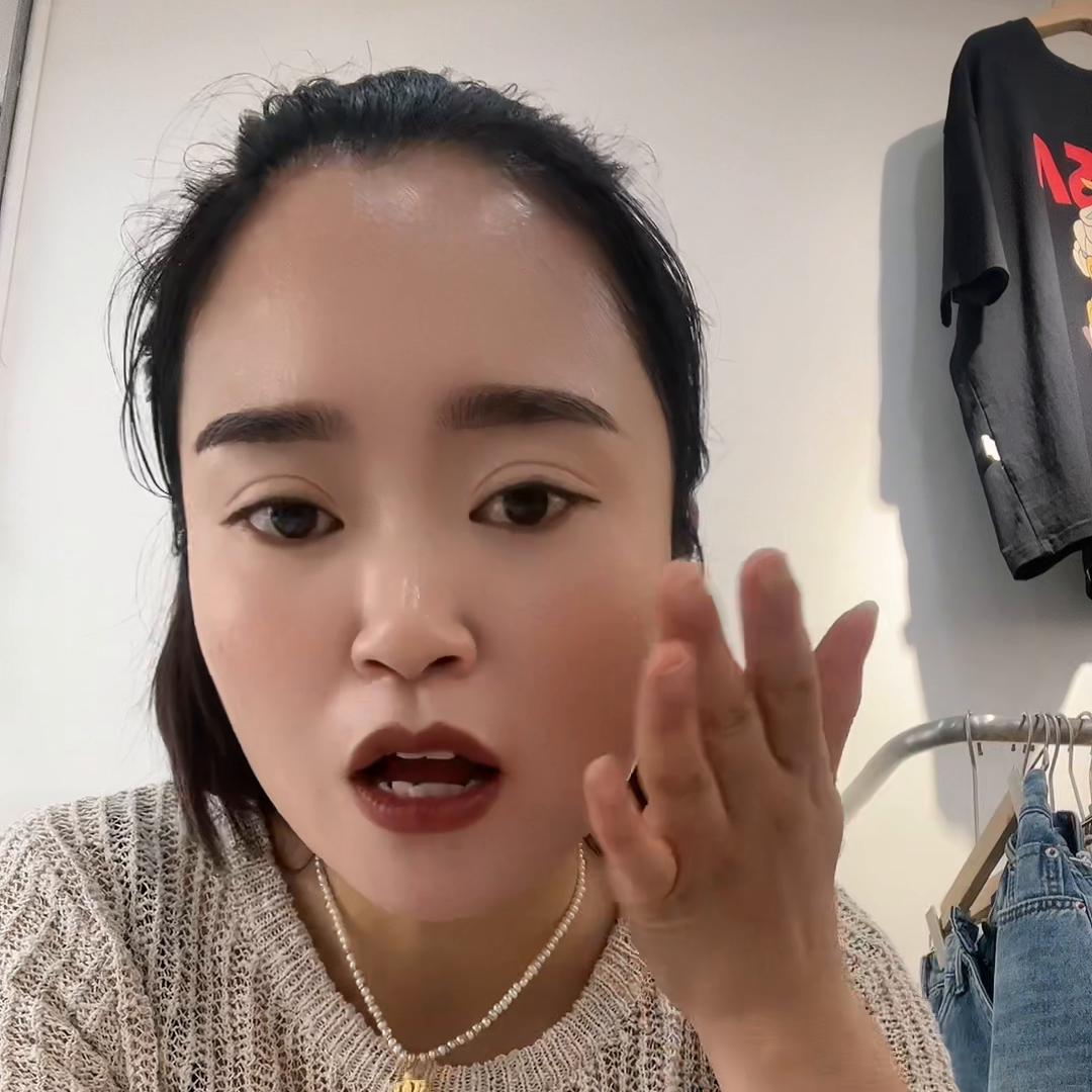 长斑痘印皮肤暗黄的看过来,斑斑点点肤色暗黄