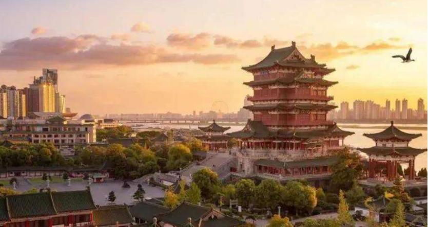 王勃恃才傲物不抵人情世故,王勃背出滕王阁序