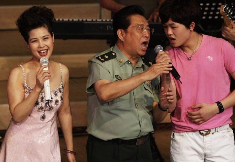 84岁李双江出席画面,84岁李双江身体近况