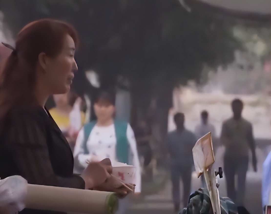 贵州农村大姐成卖货高手，靠3句话1年卖出600万，什么话如此招财