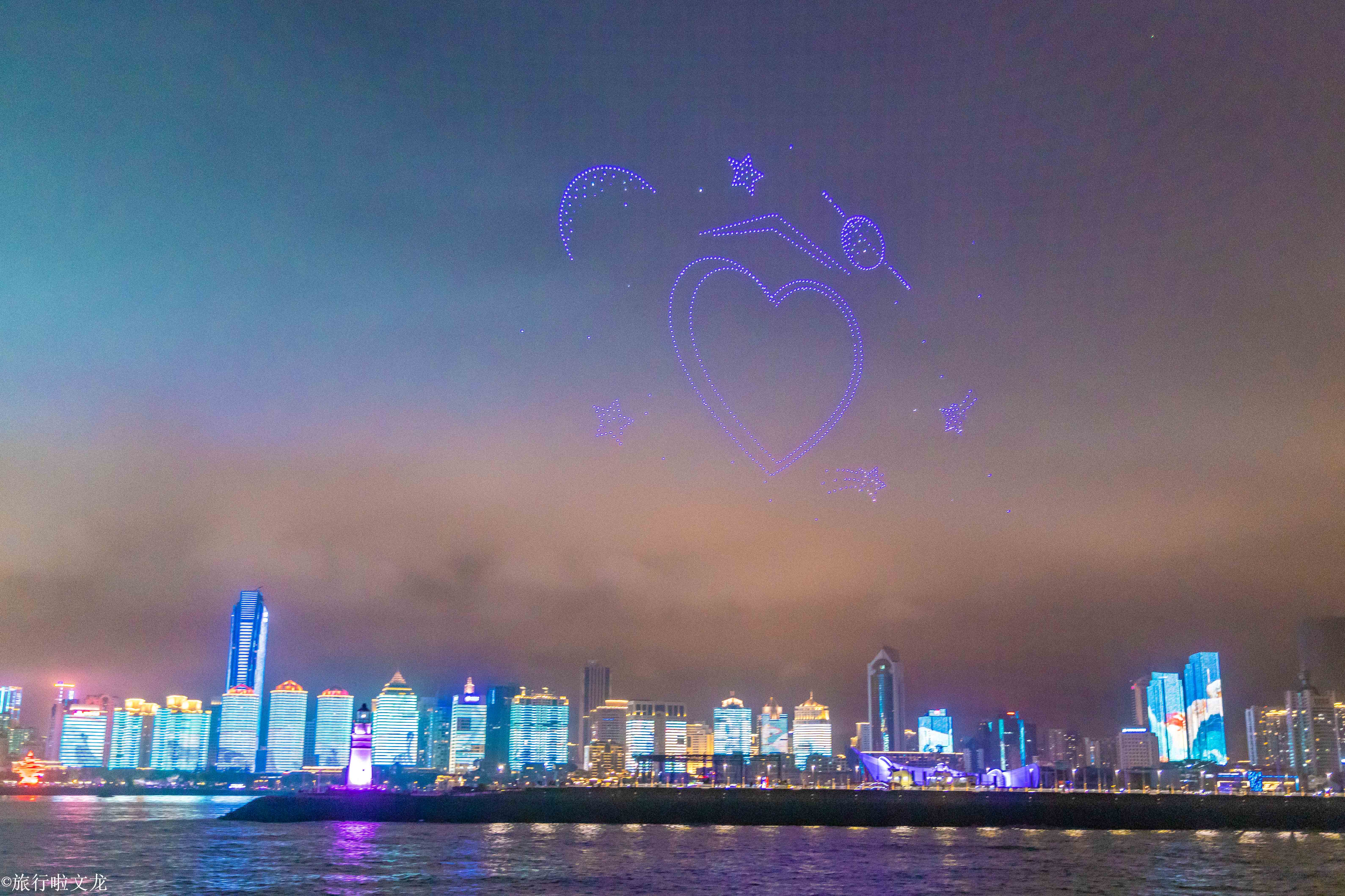 2021年国庆节青岛五四广场灯光秀,青岛灯光秀时间表2021五四广场