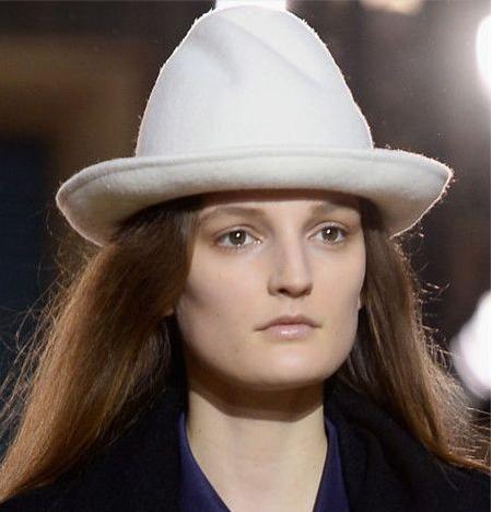 帽子推荐秋冬保暖,冬季流行的帽子有哪些品牌