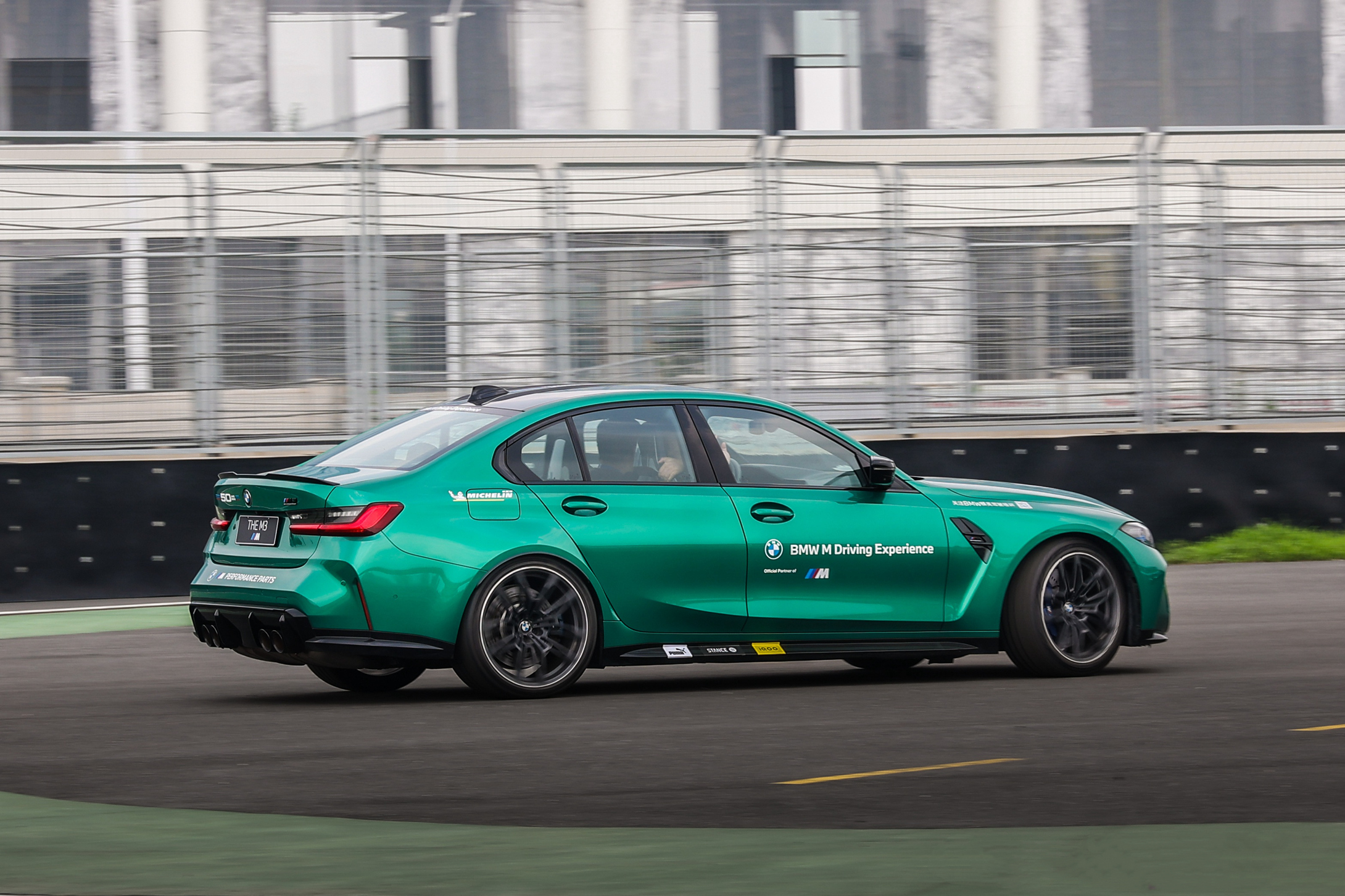 宝马50周年m标,宝马M系列50周年纪念