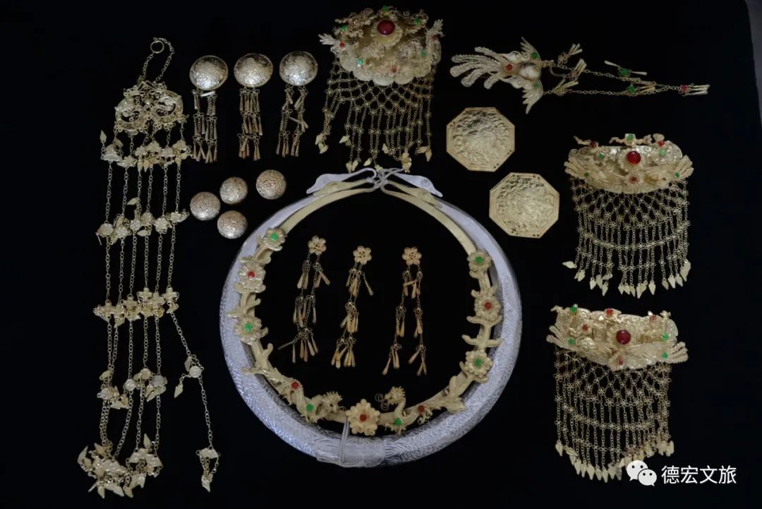 版纳傣族银饰制作方法,德宏银器制作视频大全