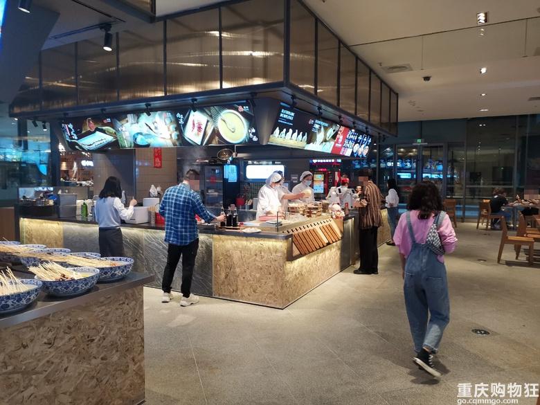 开小吃店一个月赚两万,开个小吃店一个月也就赚一万多