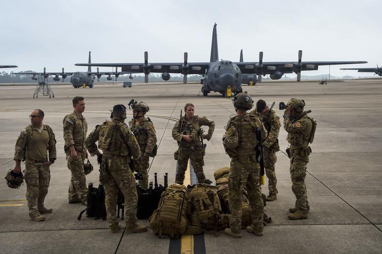 最难被武装入侵的国家,世界上最难入侵的两个国家