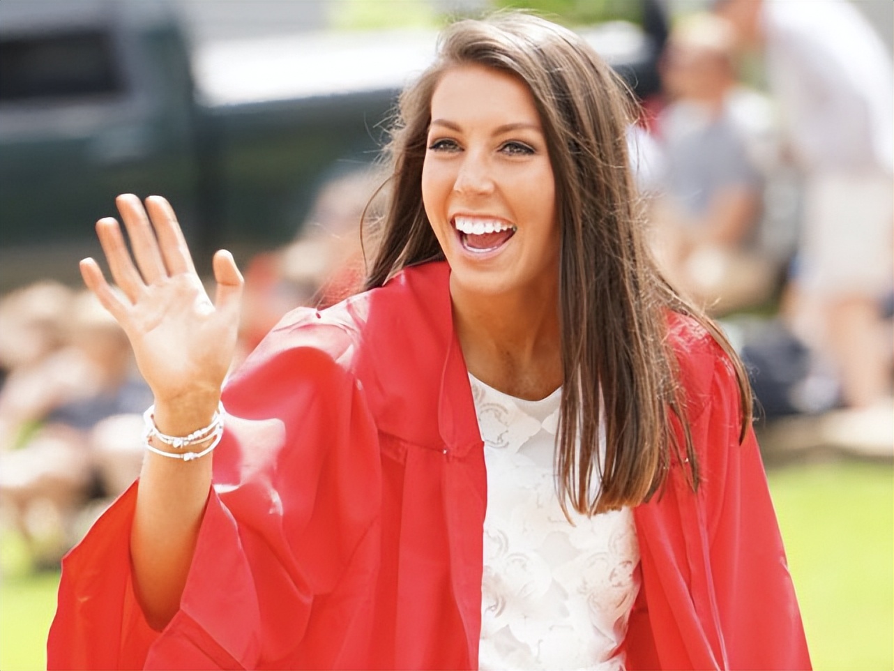 女大学生抗癌成功案,20岁女大学生抗癌