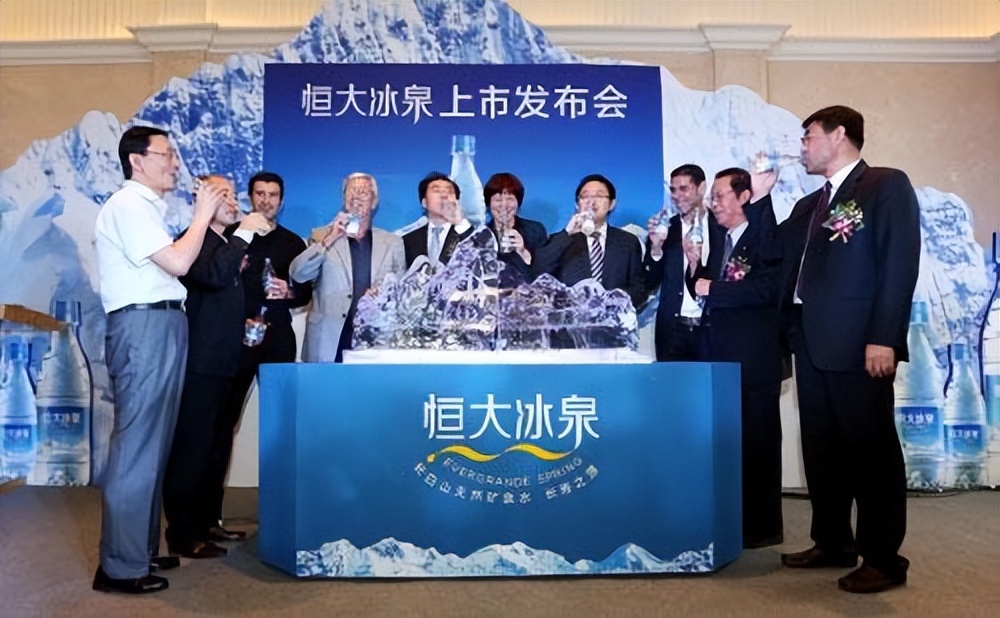 马斯克能还上许家印所欠的钱吗,马斯克当全球首富后屡遭逼捐