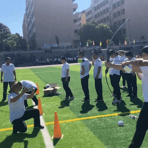 广东学校开幕式震撼全场,广东这所学校超硬核