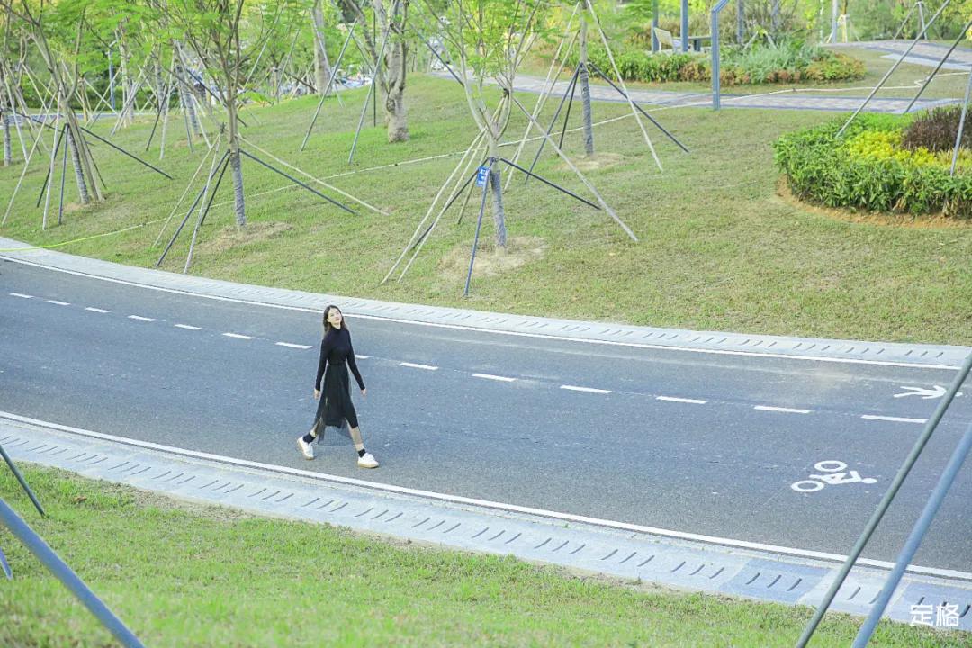 深圳户外公园最大滑滑梯,深圳滑滑梯免费南山公园附近