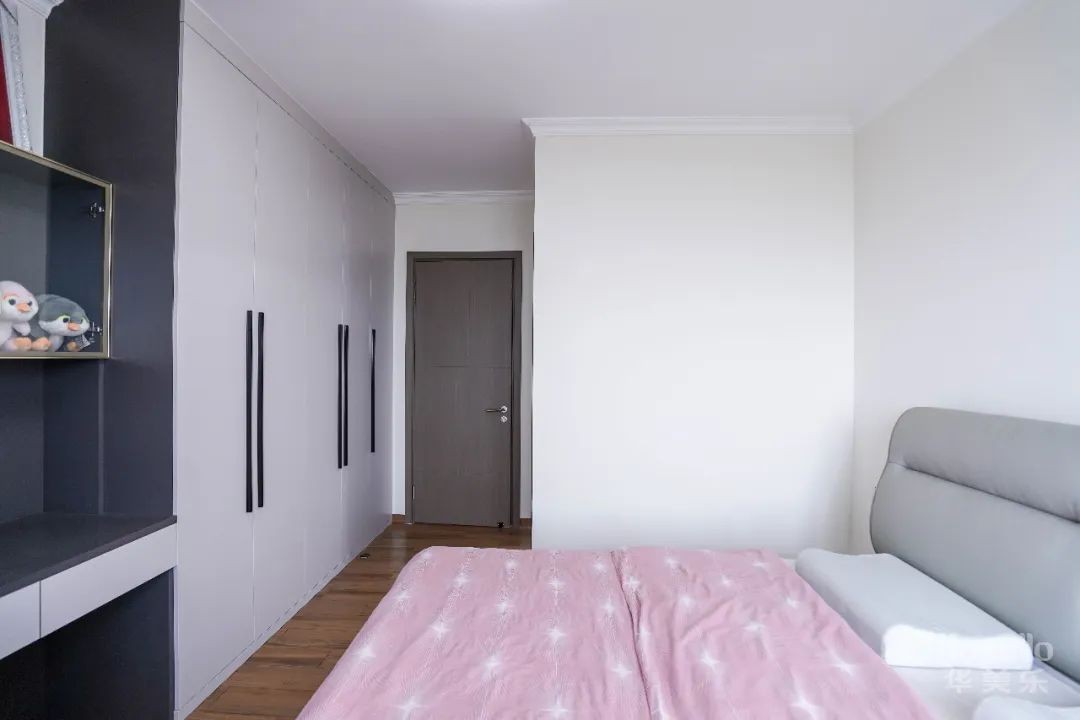 小户型两室改三室极简风,56平米小户型2室一厅改3室