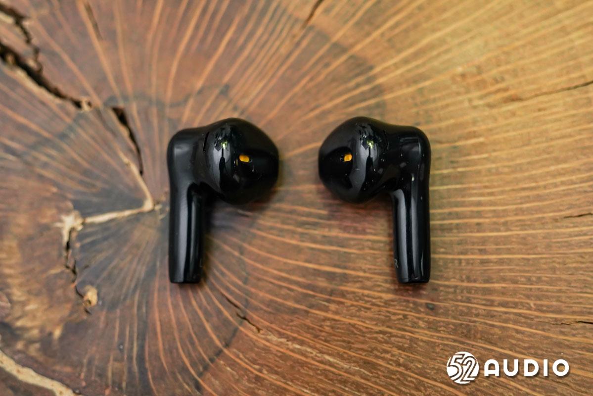 iqootwsair真无线耳机音质测评,iqoo蓝牙耳机tws1和2测试看电影