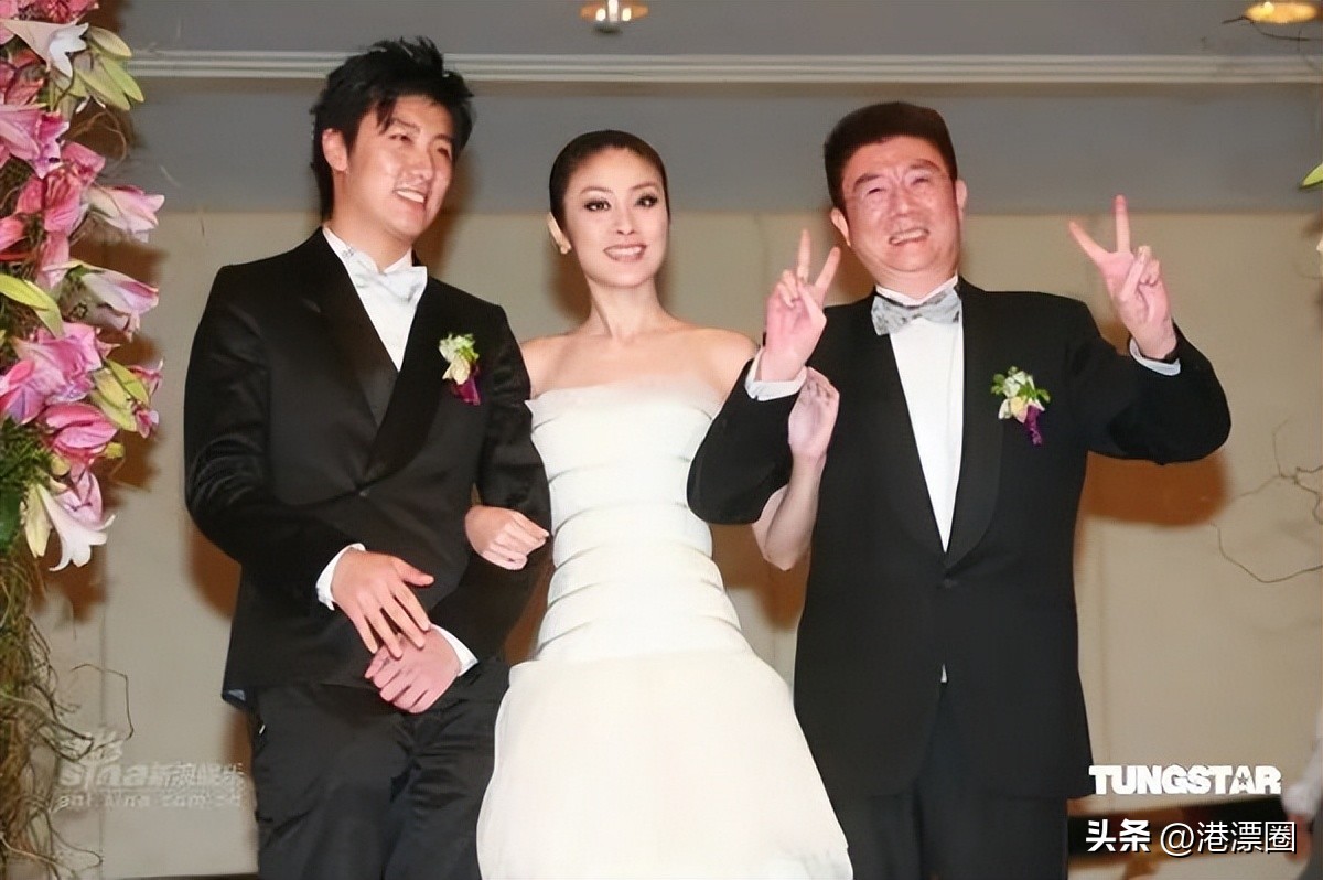 后台太硬，没人敢*规则潜**的女星