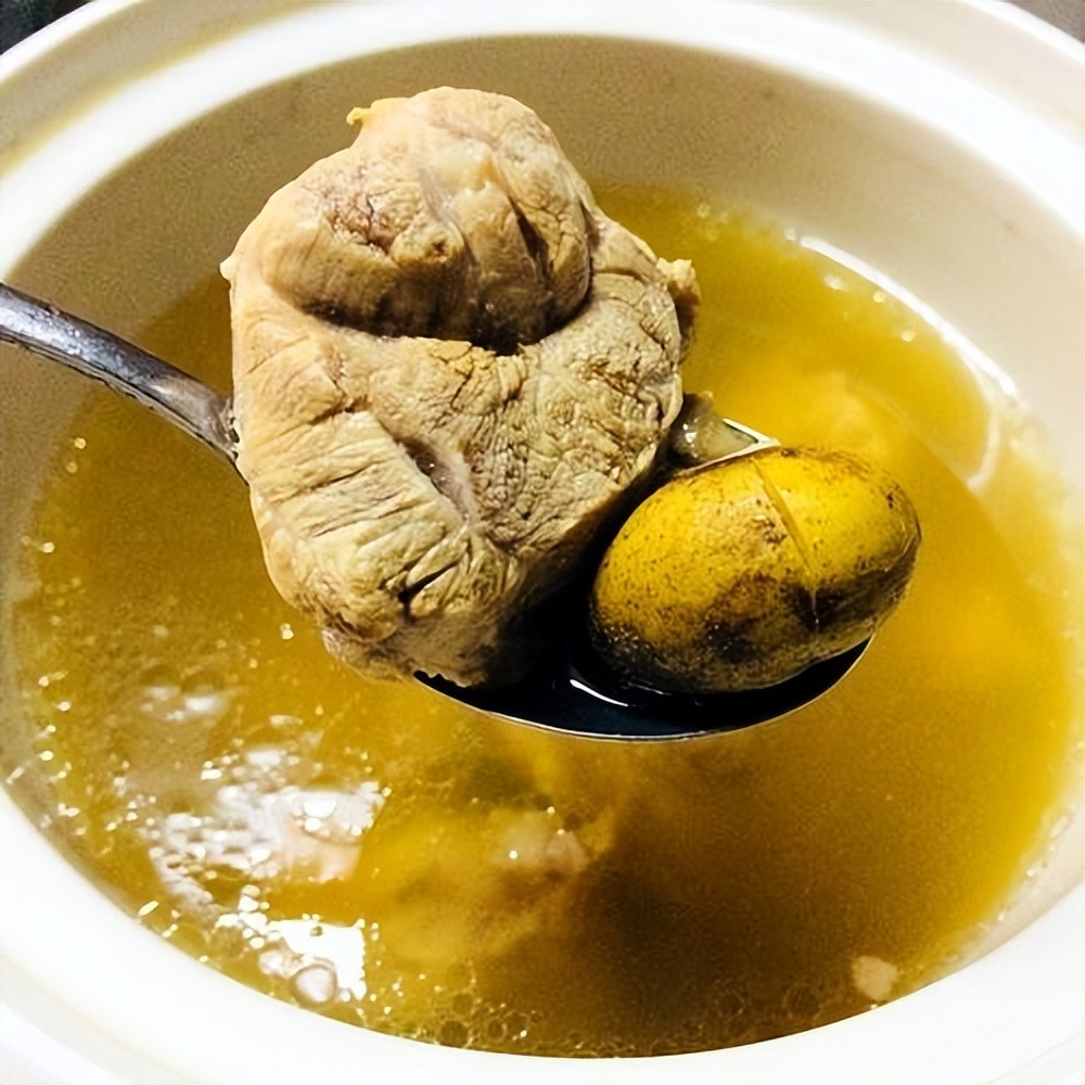 润肺止咳化痰喝啥汤,嗓子干痒咳嗽做什么汤