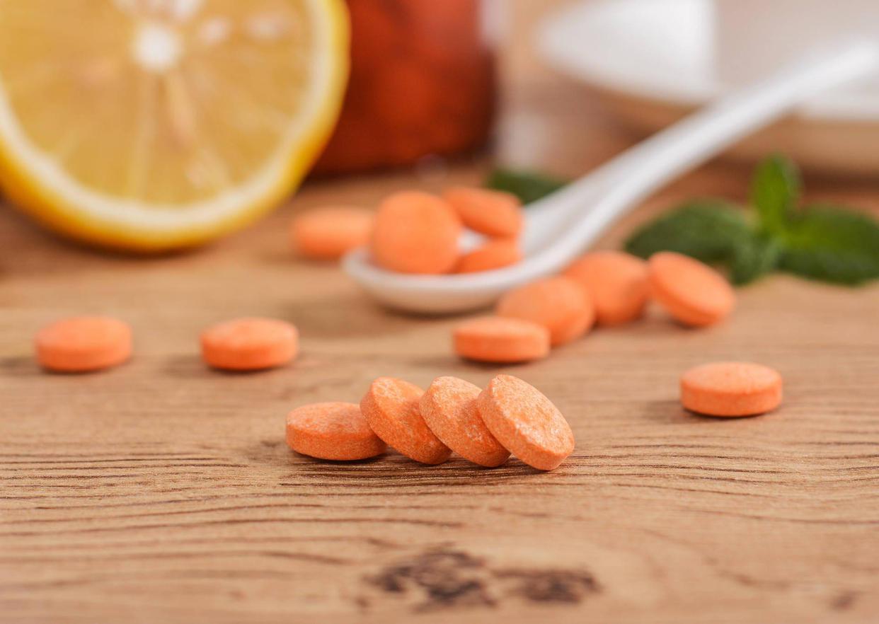 每天吃一片维生素c的好处与危害,每天吃一片维生素c有什么坏处