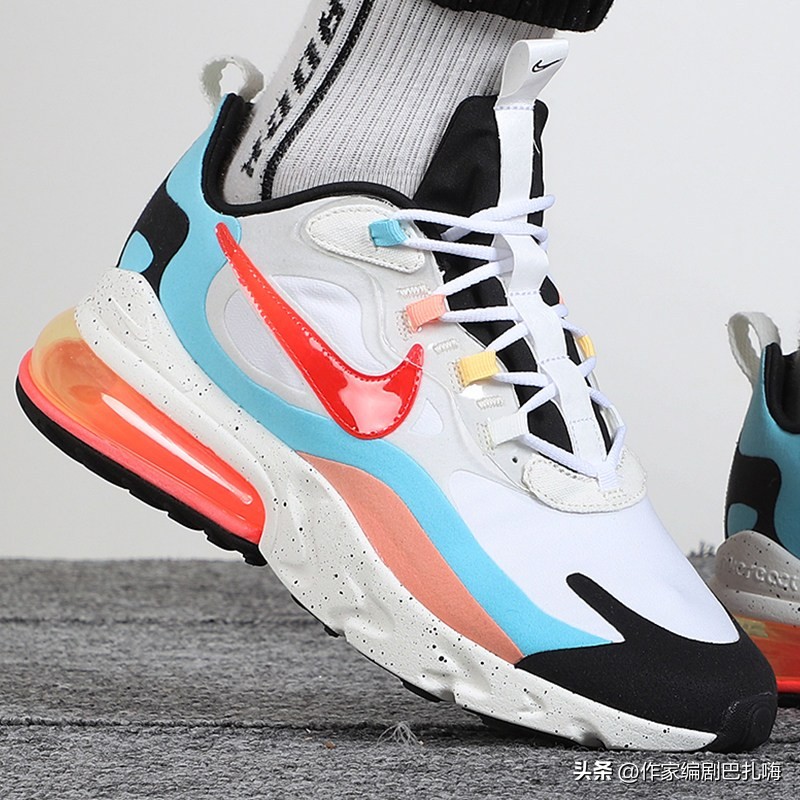 鸿星尔克男款鞋,一双鸿星尔克多少钱