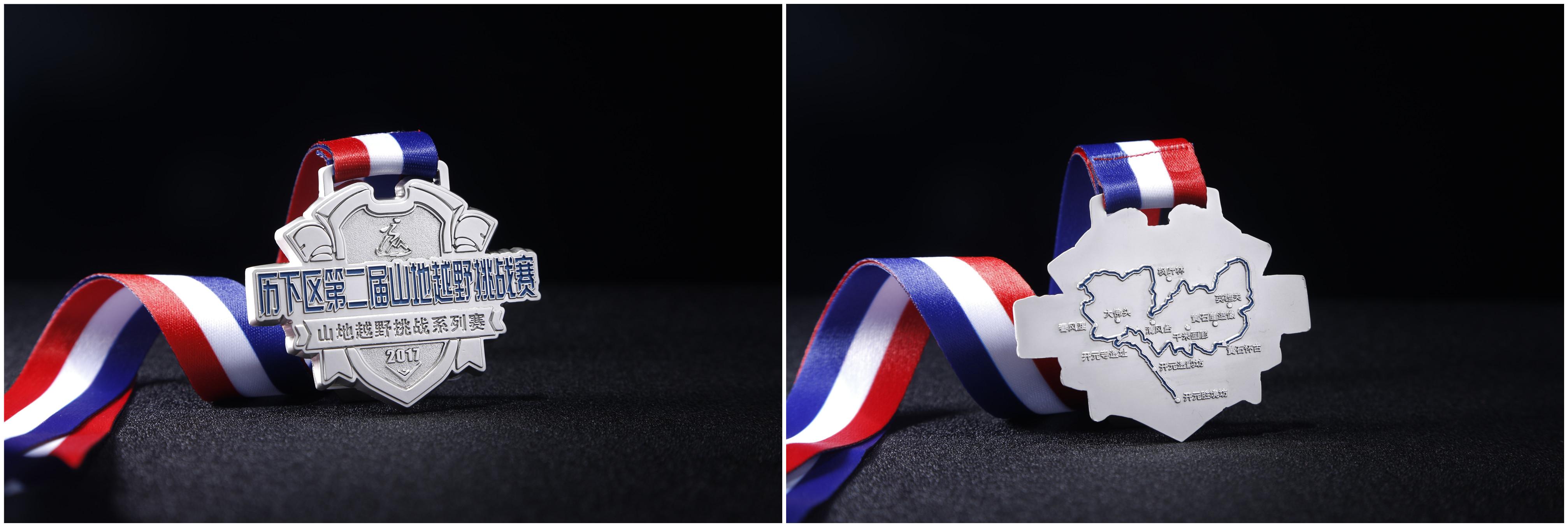 奖牌如何展示更好看,奖牌怎么做立体感