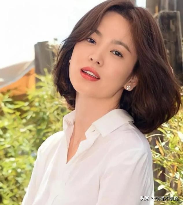 宋慧乔黑暗荣耀同款齐耳短发,宋慧乔新剧留齐耳短发清新干练