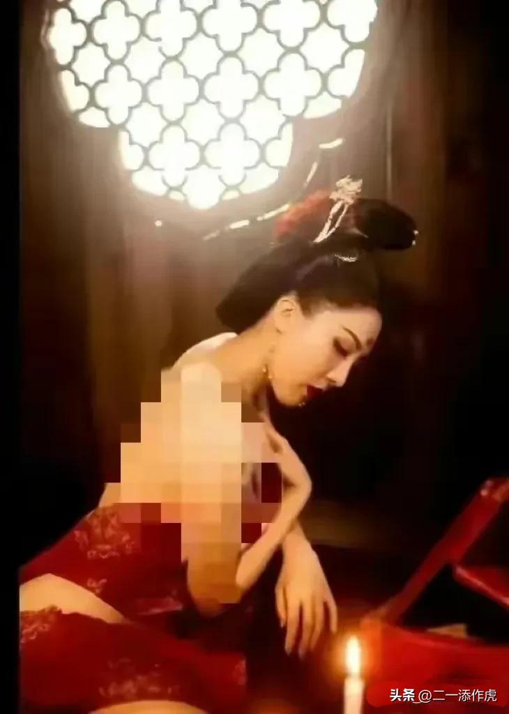 中石油胡某与情人成都街头牵手被拍，女主董某大量性感照片流出