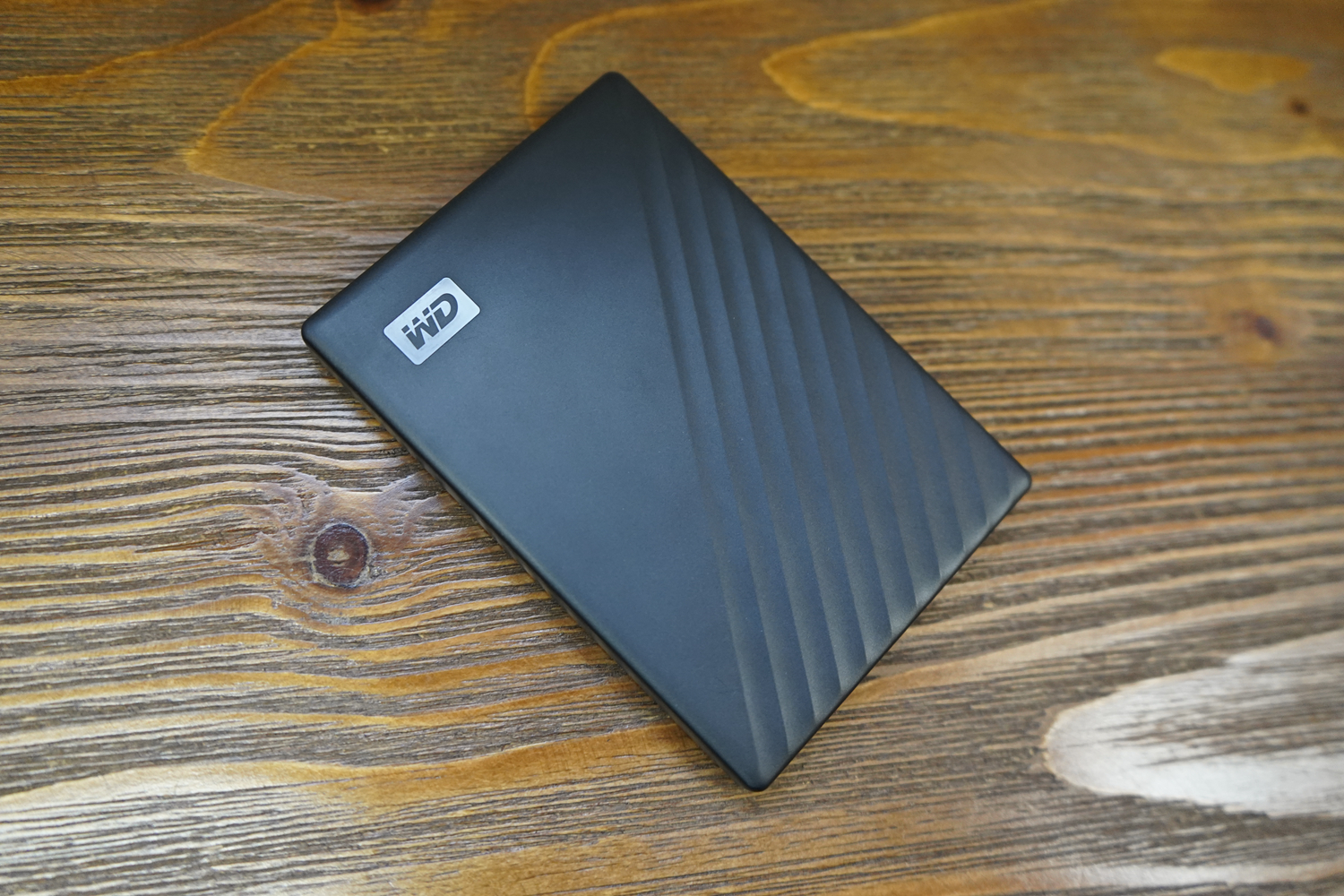 西部数据移动硬盘各版本之间区别,西部数据2t移动硬盘实际容量