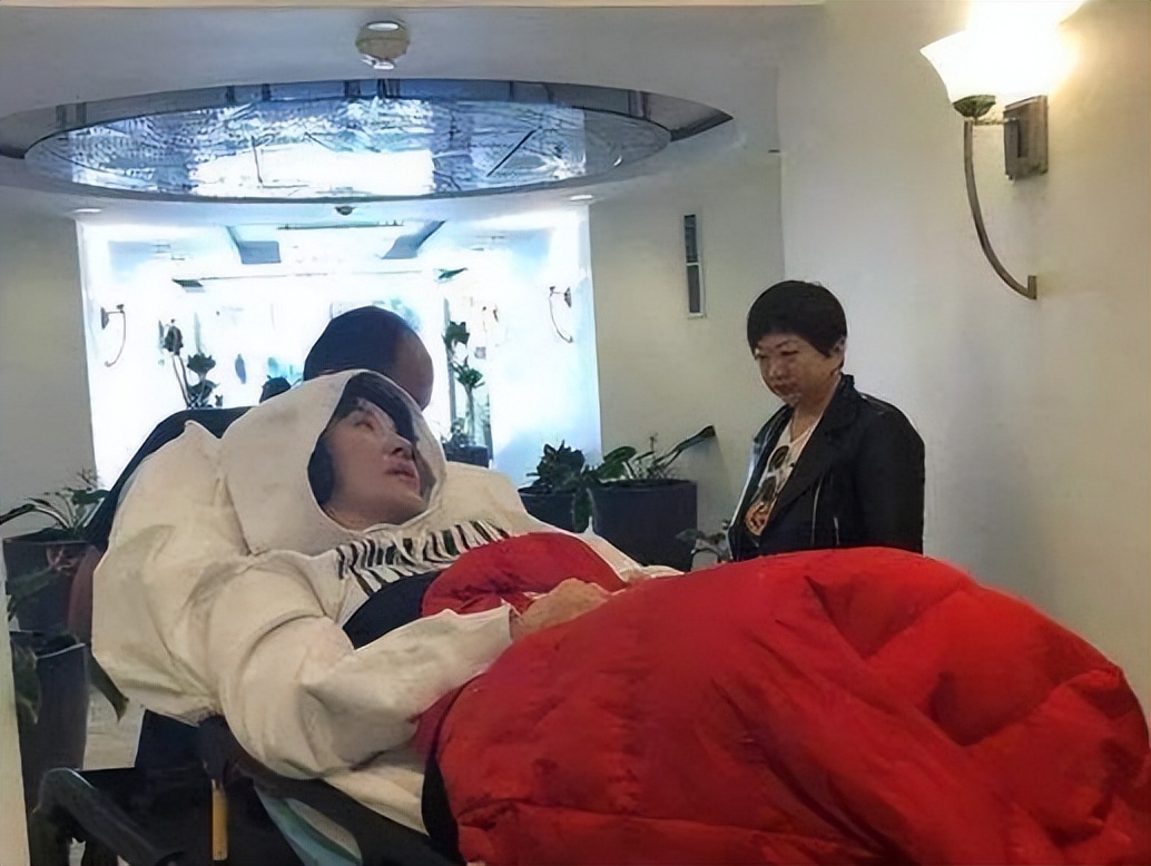 从红极一时到落魄的女星,从爆红到无人问津的歌手