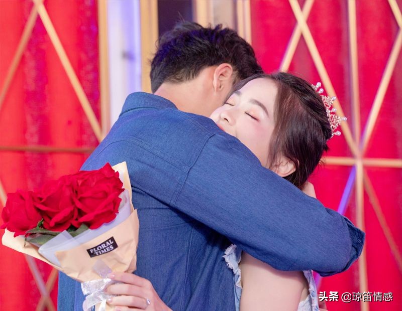 杨绛说所有的暧昧都是从聊天开始,杨绛说最好的感情不是每天缠绵