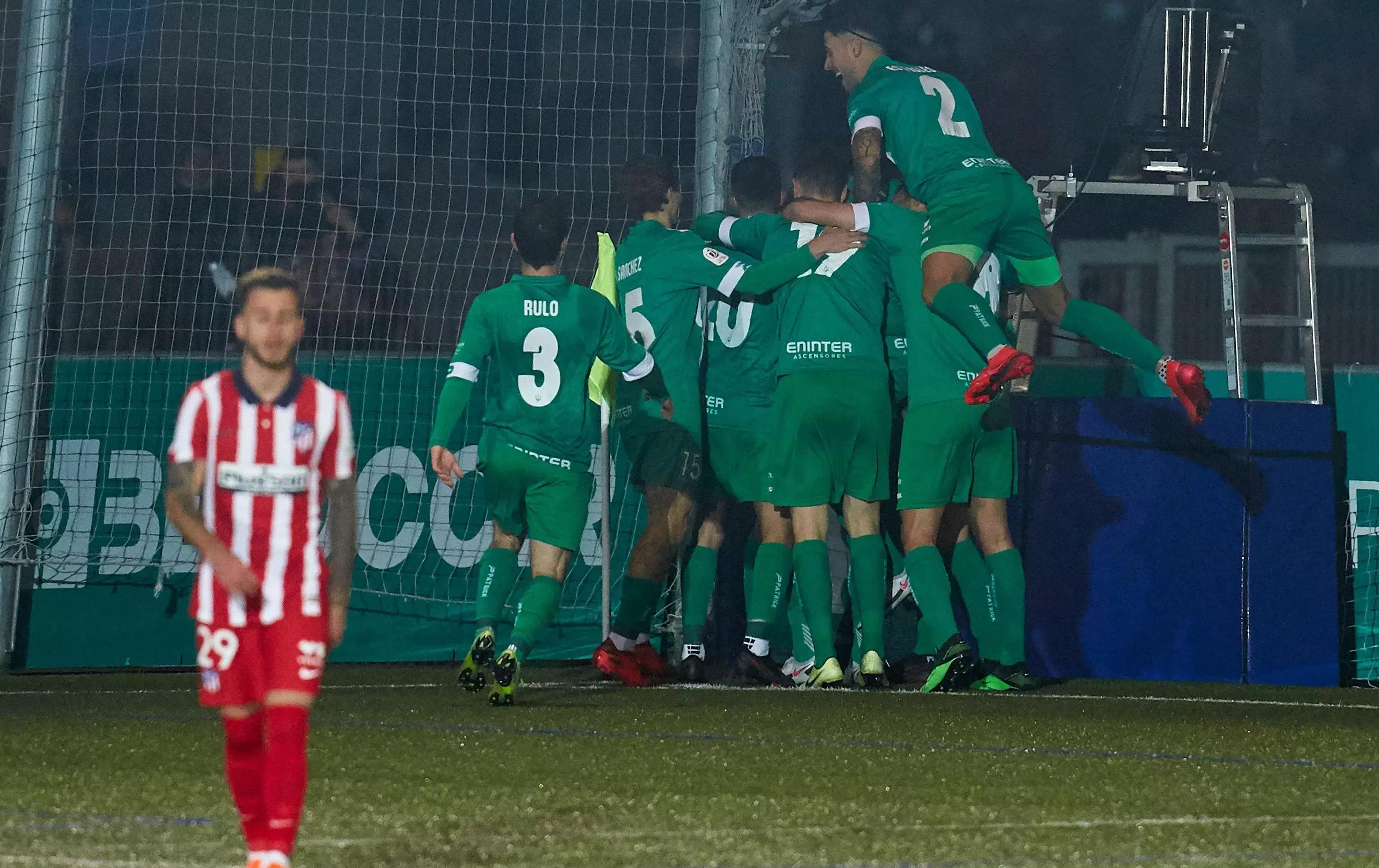 亚洲足球在崛起中国足球原地踏步,亚洲足球危机