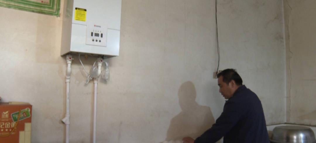 振兴东乡帮扶有我“手掌骨折了，但工作不能打折”