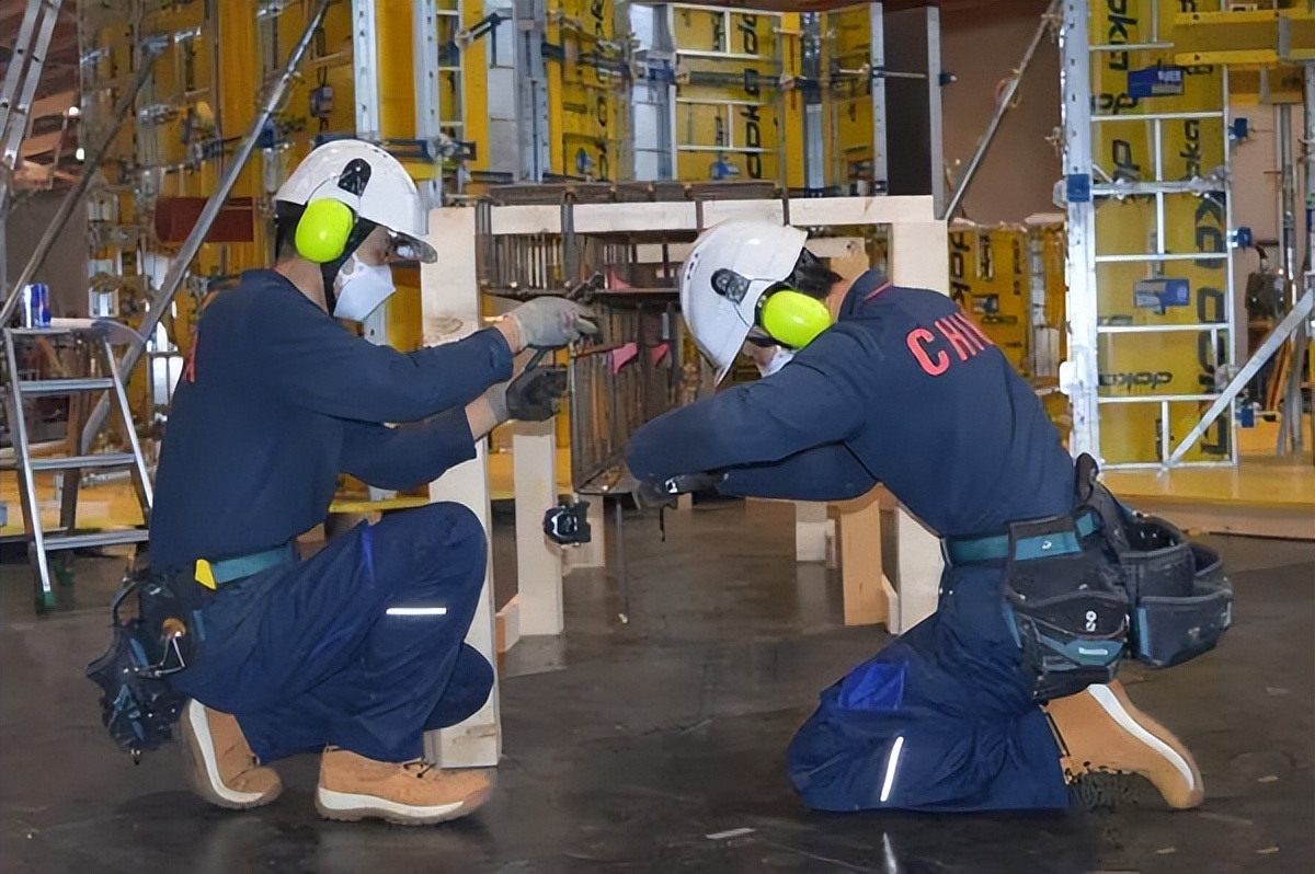 零的突破完整版,郑州商业技师学院世界技能大赛