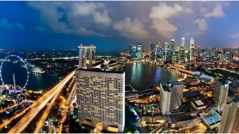 在新加坡帮中国富商“代购”赚上百万，结果被送进“号子”