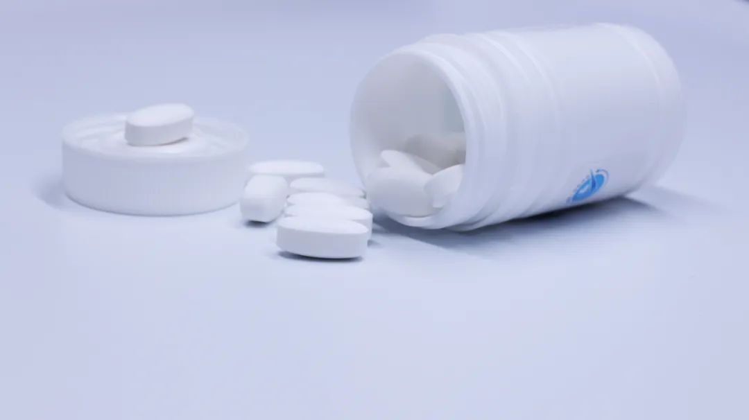 痛风发作怎样能缓解痛风的疼痛,痛风疼痛难忍如何有效缓解痛风