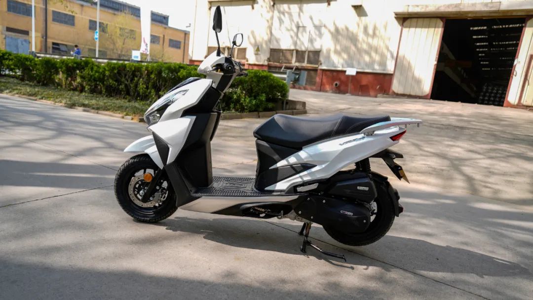 大阳也开卷了，发布12980元起VRS150，8980元起VPS125…