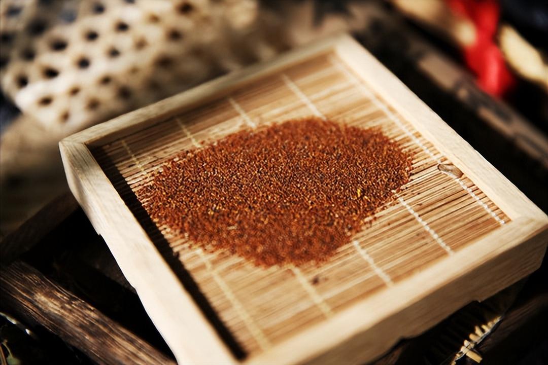 糖尿病肾病眼睑浮肿尿蛋白,肾病综合征尿蛋白2+怎么降下来