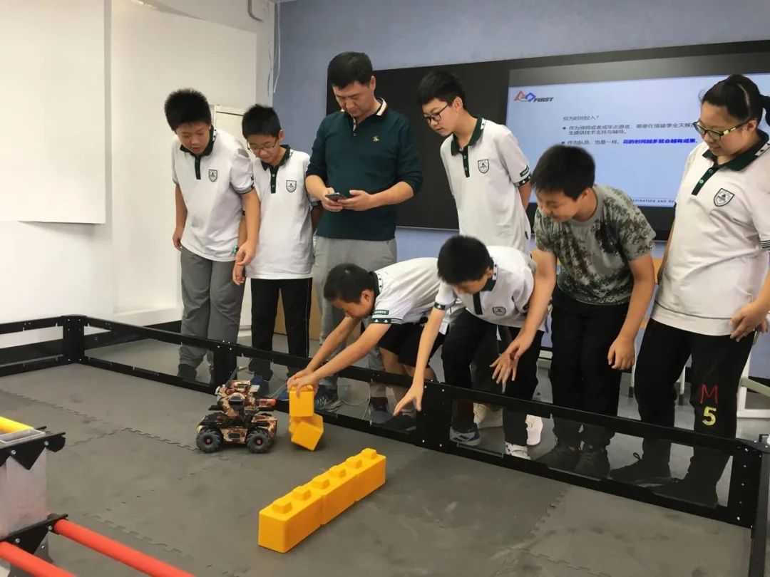 一句话总结南京高校,三句话赞美学校