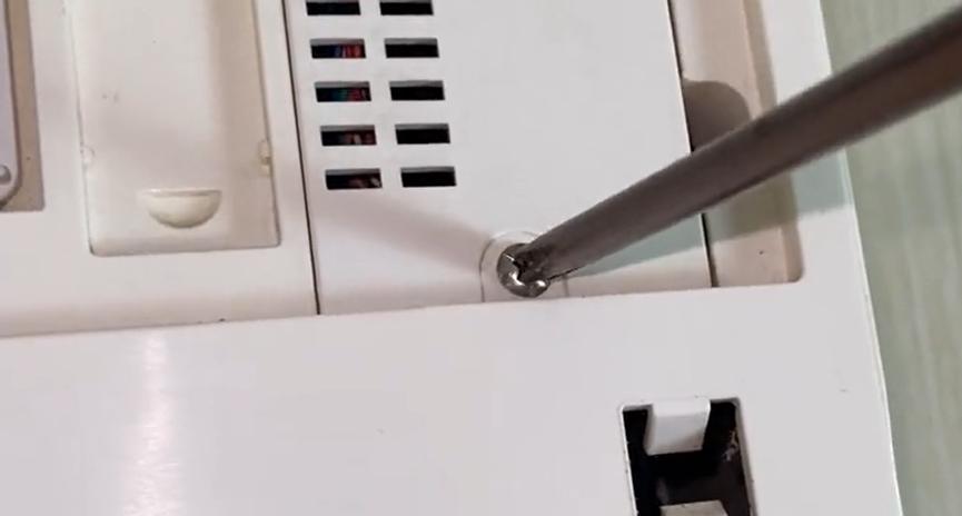 空调一开自动关机,空调开机一下自动关闭