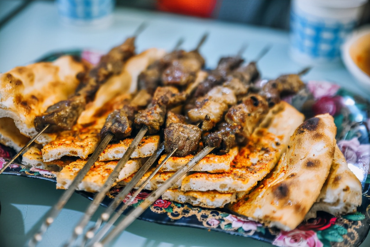 新疆吐鲁番七月份热吗,新疆吐鲁番现在热不热