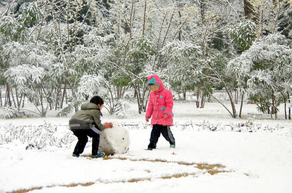 关于中国古代过春节的诗句,过年有哪些习俗和古诗