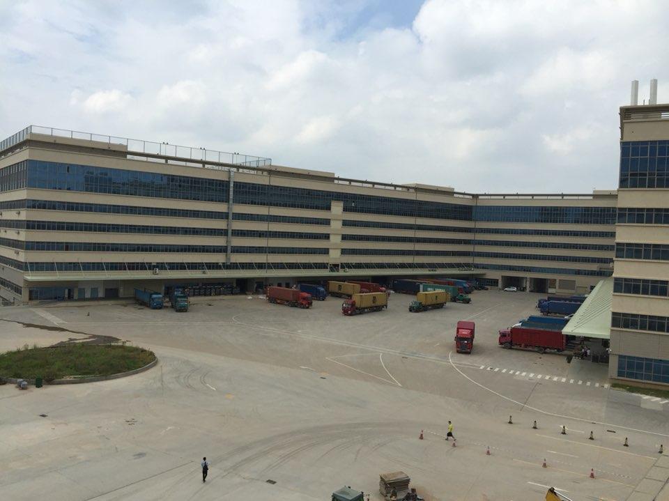 小米电视买回来就爆屏,小米电视屏幕碎了还有价值吗