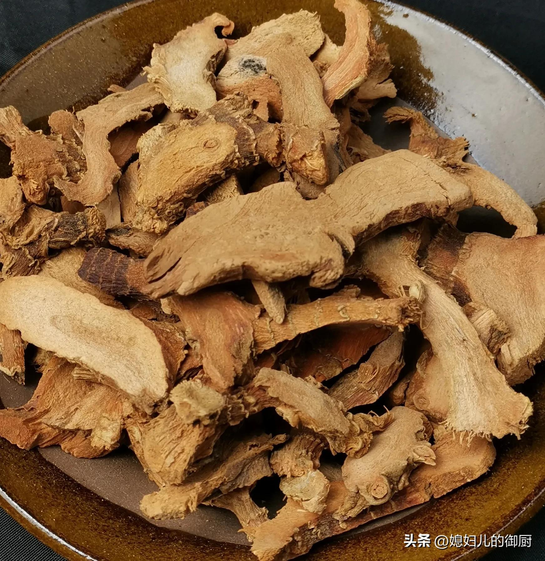 哪种香料跟烧鸡最搭配,烧鸡大料哪个最好提香