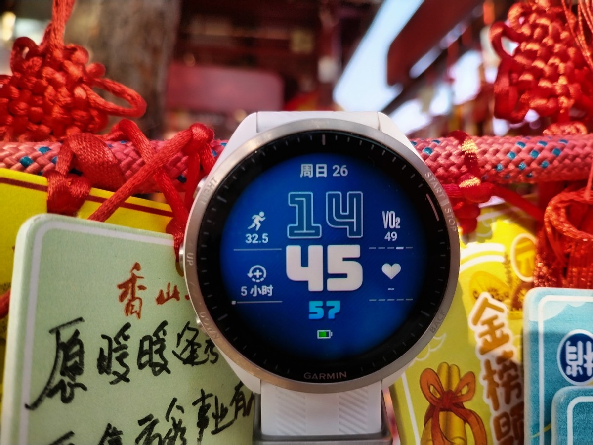 佳明forerunner955上手体验,佳明forerunner965和265区别