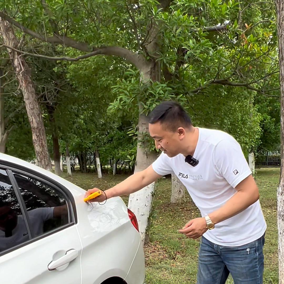 宝马318i都有几年的,开了4年7万公里的宝马330i