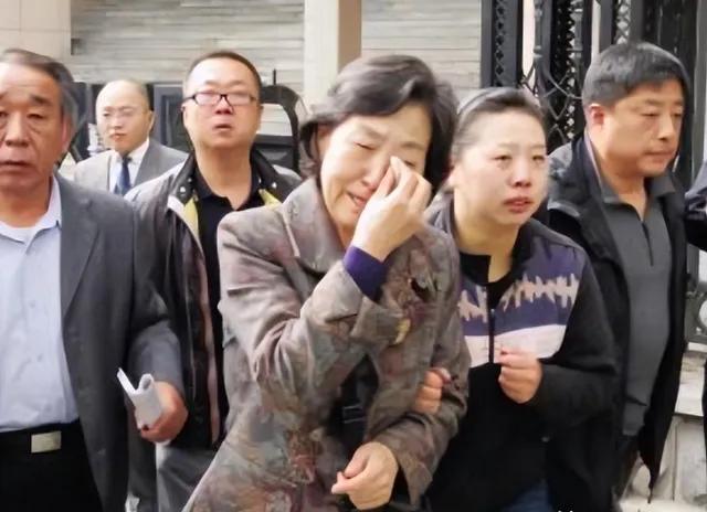 大连执勤交警被打死后续,大连交警被当街打死怎么处理的